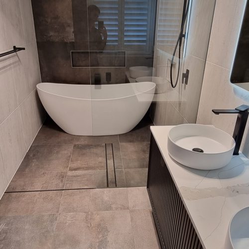 Ensuite with a Spa